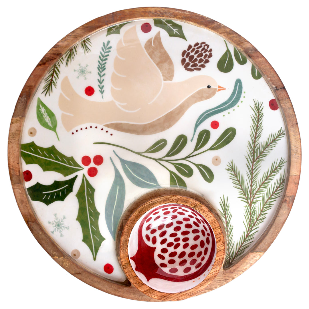 Winte Berry Round Platter and Bowl